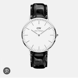 NWT Daniel Wellington watch with croc effect leather strap